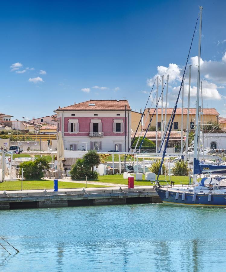 Villino Ermione Hotel Marina Di Pisa Eksteriør billede