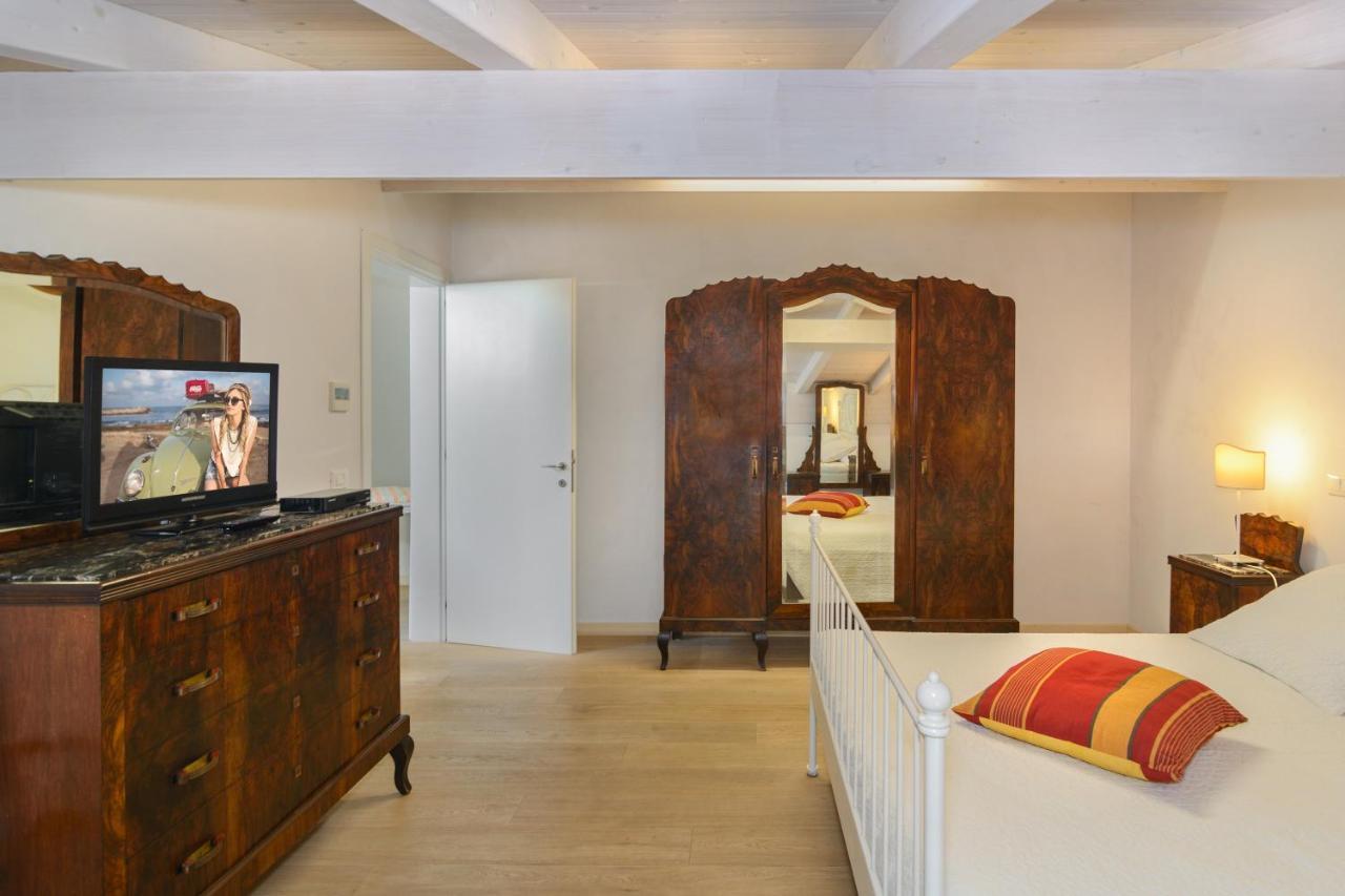 Villino Ermione Hotel Marina Di Pisa Eksteriør billede