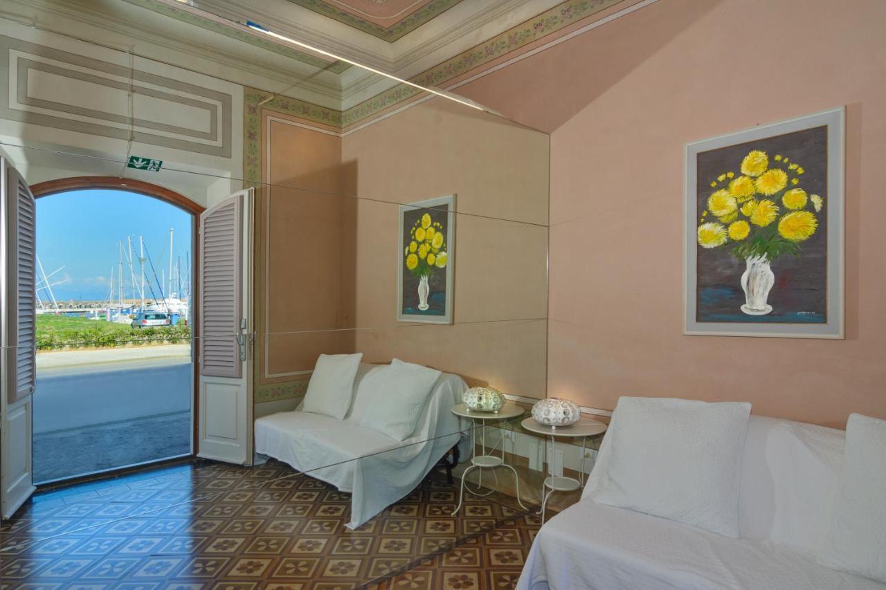 Villino Ermione Hotel Marina Di Pisa Eksteriør billede