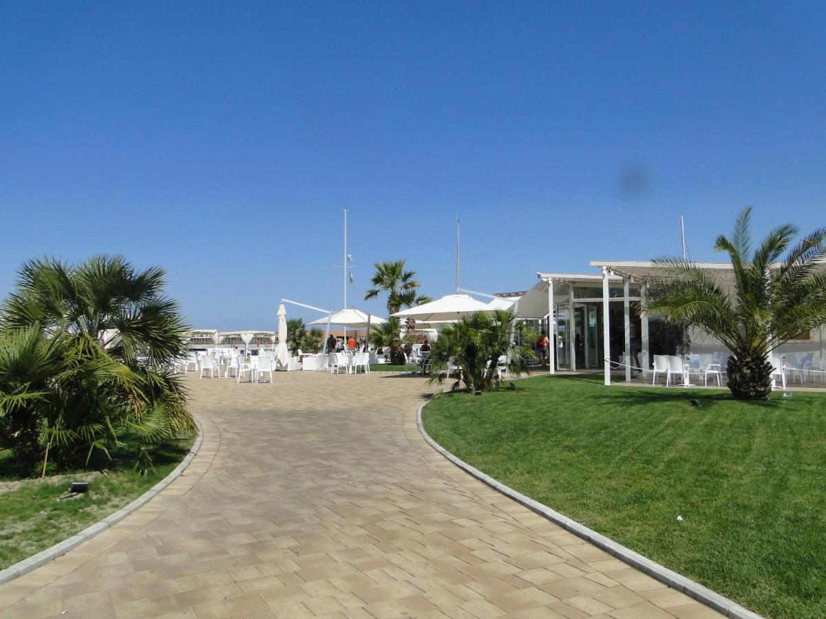 Villino Ermione Hotel Marina Di Pisa Eksteriør billede